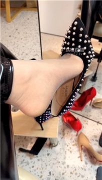 【第一视角】【你的救赎S诗】皮裤铆钉高跟灰丝寸止    251226-20