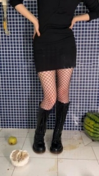 萌棠 网袜马丁靴水果大餐    ACYC-2321