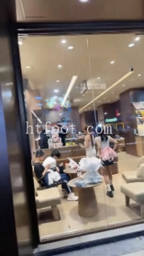 ZB10761 狗哥-带粉丝搭讪长靴42分钟