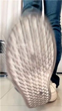 【第一视角】【兔牙】胯下羞辱钻裆    251127-24