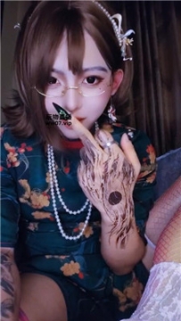 【第一视角】【白婉苏】香水洗脑第一课    250503-4