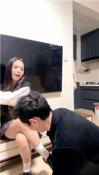 【调教视频】【露露娜】皮鞋白袜踢踹跳踩 JS251218-22