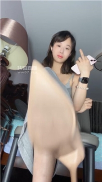 【第一视角】【奶豆包】裸足高跟    250630-10