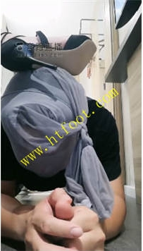 TL32589 甜音】捏脚喝水全体中踩踏71分钟