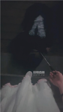 【调教视频】【女神mio】户外遛狗-嘴叼白袜 JS250815-8