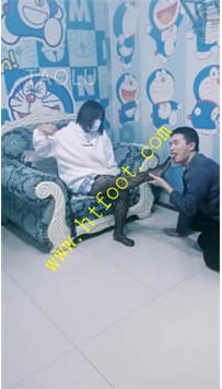 TL26552 户外第一】极品美女小六暴力调教39分钟