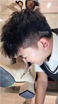 【调教视频】【佳佳】学姐卫生间里训化弟弟 bf58549