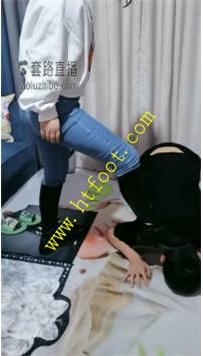 TL24985 妖精萝莉】狗皮地毯曝光场懂的进67分钟
