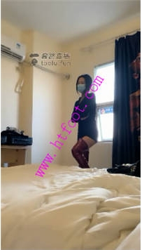 TL18702 苏老师S妖艳靴子踩52分钟