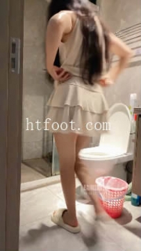 ZB10556 胖虎-偷舔女王厕纸被发现30分钟