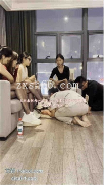 AC3637 多主玩弄一家 公母畜