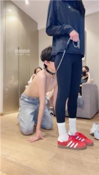 【调教视频】【狸狸】4S-带闺蜜玩18岁小狗【四视角】 bf54072