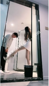 TL43516 司宁青】偷姨妈巾的狗36分钟