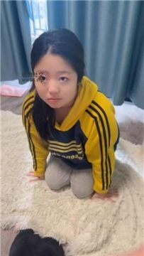 【调教视频】【小凤梨】母畜狂给我磕头 JS241214-39