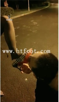 TL14948 诺曦S户外调教偶遇过路素人拉来一起调79分钟