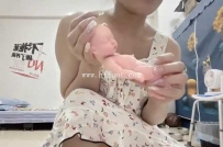 32951  剧情向，小姐姐全程语言裸足踩娃娃