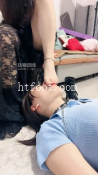 ZB8898 南月女神】强制深喉插吐-鞭打36分钟
