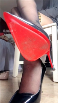 【第一视角】【咬猫】羞辱臭婊子原配万婷婷    260226-16