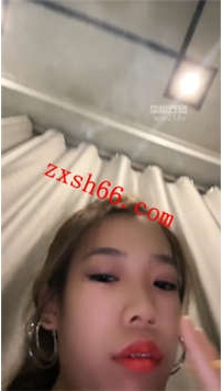 TLZB25779莹莹-调教狗奴舔脚裸足猛插深喉吐30分