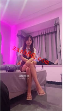 TLZB26190雨眠-清纯女主裸足舔脚全体重踩踏踢裆36分