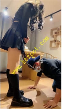 TL24970 雪莉】怕被认出的老奴今天又来求我调教81分钟