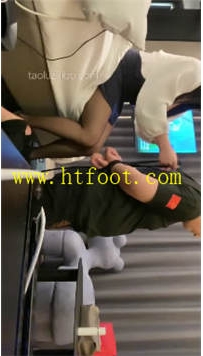 TL30561 不知名美女】暴力耳光踢档34分钟