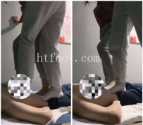 AC2260 多位女技师原味白袜臭丝袜裸足踩踏全身虐踩男客人 跳踩肚子踩裆 肉丝踩脸双人踩踏