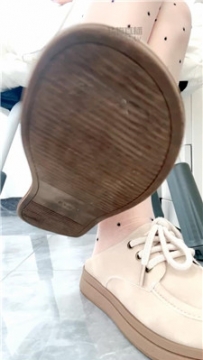 【第一视角】【依甜】老婆和女儿都是贱货    260603-6
