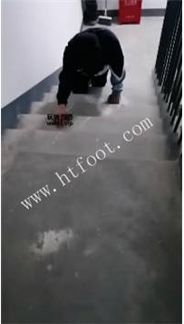 ZB4529 一品夫人】楼道遛狗被邻居发现41分钟