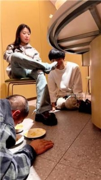 【调教视频】【汐言】海底捞包厢处刑贱奴 bf61947