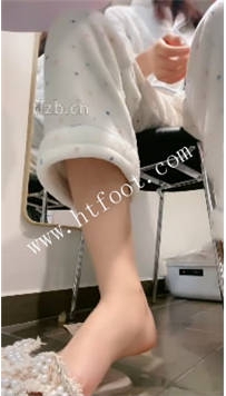 TL42129 艾莉】家狗伺候63分钟