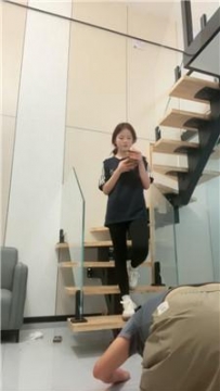 【调教视频】【欣儿】运动鞋棉袜踩废物奴 bf53327