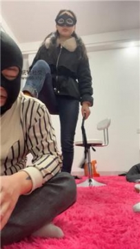 【调教视频】【珊珊】女主面具下隐藏不住她的美丽，这身材很好 JS241211-9