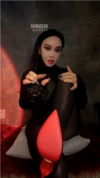 【第一视角】【枫叶】高跟黑丝美臀    251208-8