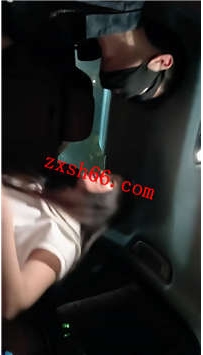 TLZB26063素人饮水机-户外开发清纯白袜妹46分