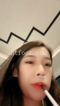 ZB10906 莹莹-大半夜求着主人调教20分钟