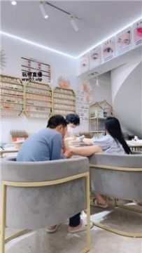 【调教视频】【小骚】美甲店公开调狗 JS250516-2