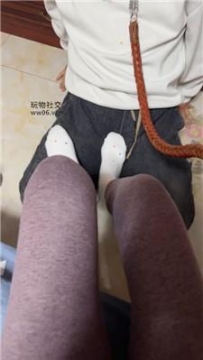 【调教视频】【艾斯】沉浸式-原味白袜玉足恋足狂舔 JS250105-11