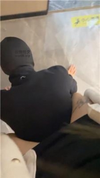 【调教视频】【沐沐大大】骑马狗爬/捂了一天的白袜辱/玉足狂舔/赏赐圣水 JS241211-8