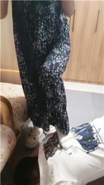 【调教视频】【珍惜女王】棉袜玉足舔-骨头口塞 JS250512-11