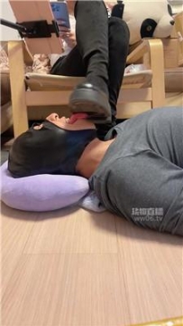 【调教视频】【玥野兔】物化人体擦鞋器 JS251117-34