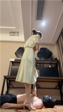 【调教视频】【诗诗】高跟肉丝美腿跳踩 bf48450