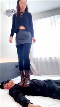 【调教视频】【夏芙】把狗当蹦床 JS260322-26