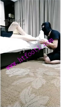 TL20119 晨希S鼻子踩出血硬灌圣水44分钟
