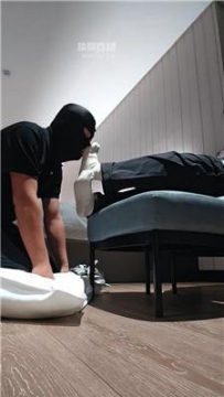 【调教视频】【小林s】高中体校生超臭袜辱 JS251121-19