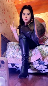 【第一视角】【尤娜】黑帮女老大踩死你全家    260327-27