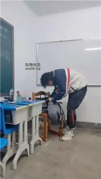 【调教视频】【魔鬼天使】场景剧情-教室惩罚学生贱奴 JS241215-13