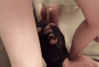 全体重踩踏深喉插嘴，丝袜裸足轮流深喉，直接圣水后踩胃 YC-260109-2