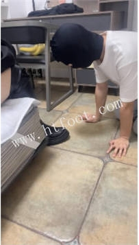 ZB3858 郑州情侣】靴子调教32分钟