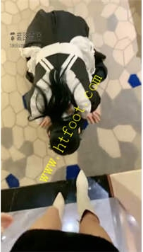 TL25345 希希子】母畜做脸白靴脚底下的清洁器31分钟